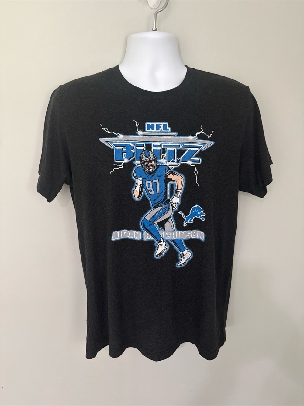 Detroit Lions NFL Blitz  Retro Homage Aidan Hutchinson T-shirt - Large
